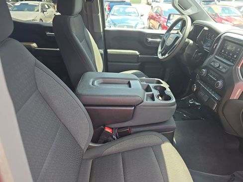Used 2022 Chevrolet Silverado 1500 Custom RWD image 10