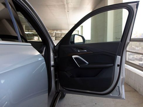 Certified 2025 BMW X1 xDrive28i w/ Technology Package image 26