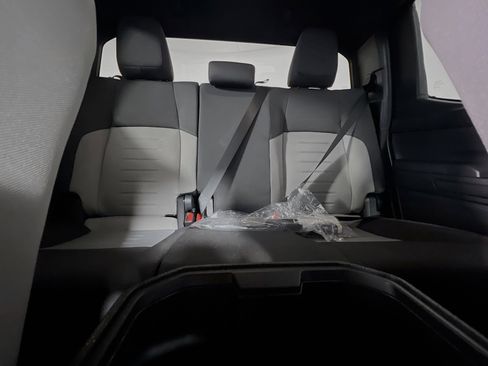 Used 2025 Toyota Tacoma TRD Sport image 33