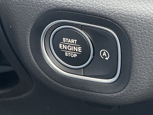 New 2026 Mercedes-Benz GLS 450 GLS 450 4MATIC SUV image 29