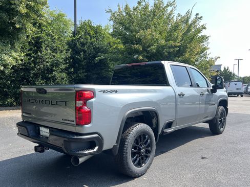 New 2026 Chevrolet Silverado 2500 Custom w/ Custom Value Package AWD/4WD image 9