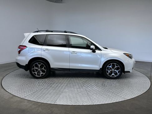 Used 2014 Subaru Forester 2.0XT Touring AWD/4WD image 10