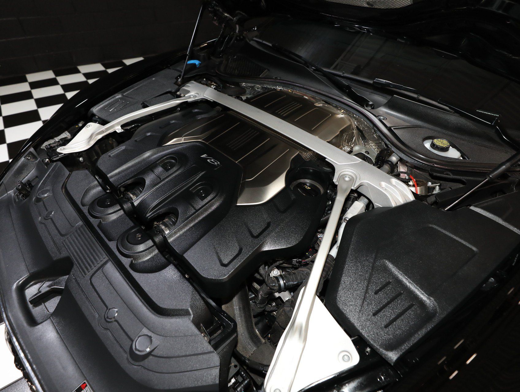Used 2024 Bentley Continental GT Mulliner AWD/4WD image 71