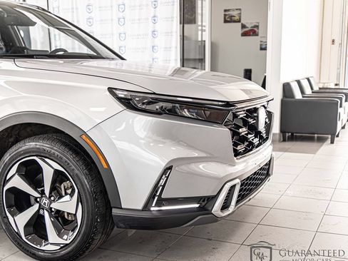 Used 2023 Honda CR-V Sport Touring image 4