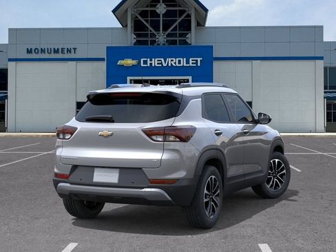 New 2026 Chevrolet TrailBlazer LT w/ Driver Confidence Package FWD image 4