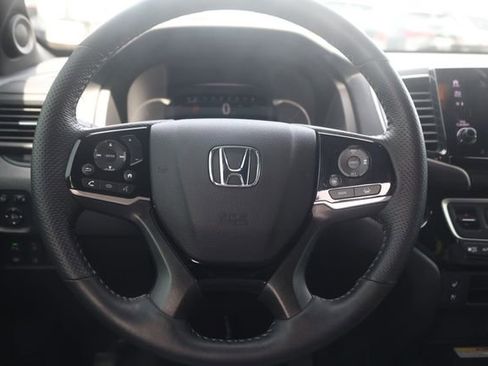 Used 2023 Honda Passport Elite image 14