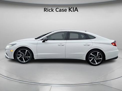 Used 2021 Hyundai Sonata SEL Plus w/ Tech Package image 3