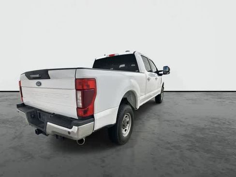 Used 2022 Ford F250 XLT w/ XLT Premium Package AWD/4WD image 3