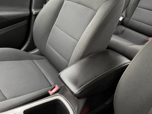 Used 2017 Chevrolet Cruze LS w/ LS Fleet Convenience Package image 19