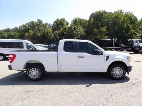 Used 2021 Ford F150 XL w/ Equipment Group 101A High RWD image 9