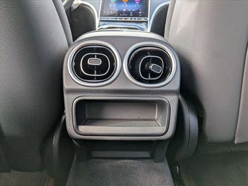 Certified 2025 Mercedes-Benz C 300 4MATIC Sedan image 17