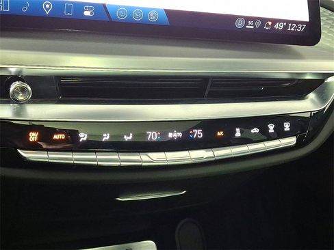 Used 2025 Cadillac Lyriq Sport image 20