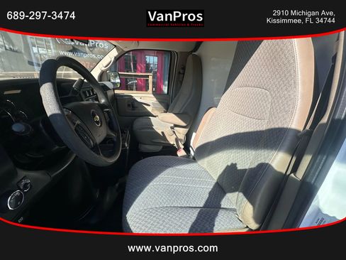 Used 2014 Chevrolet Express 3500 Extended image 9