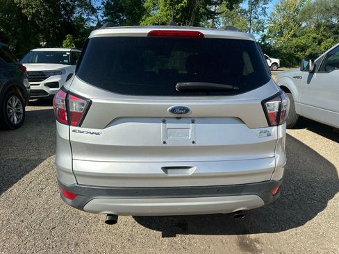 Used 2018 Ford Escape SEL AWD/4WD image 4