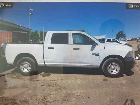 Used 2019 RAM 1500 Tradesman w/ Popular Equipment Group AWD/4WD image 11