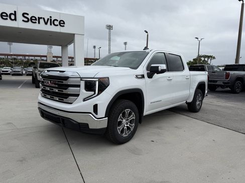 New 2026 GMC Sierra 1500 SLE w/ X31 Off-Road Package image 7