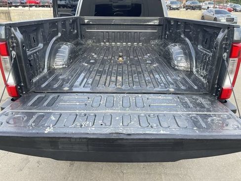 Used 2019 Ford F350 Lariat w/ Chrome Package AWD/4WD image 22