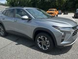 New 2025 Chevrolet Trax LT w/ Driver Confidence Package image 3