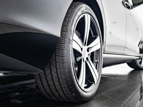 Certified 2025 Mercedes-Benz C 300 4MATIC Sedan image 38