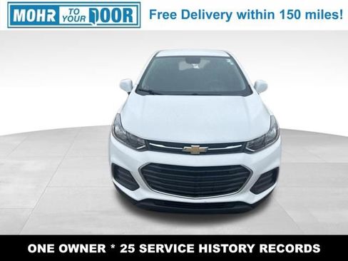 Used 2020 Chevrolet Trax LS FWD image 2