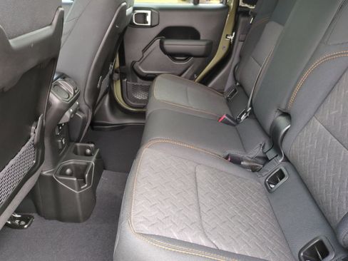 New 2026 Jeep Gladiator Mojave image 17