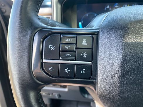 Used 2025 Ford F250 Platinum w/ FX4 Off-Road Package AWD/4WD image 47