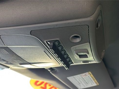 Used 2020 Ford F250 Lariat w/ Lariat Ultimate Package image 23