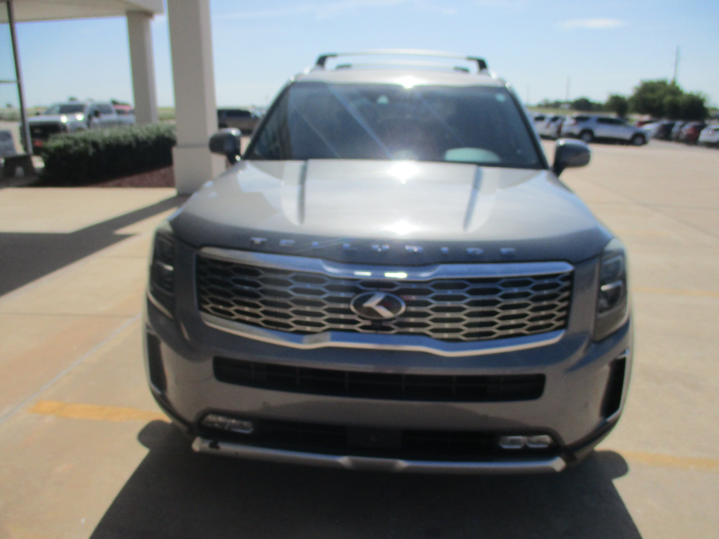 Used 2020 Kia Telluride SX w/ Towing Package AWD/4WD image 11