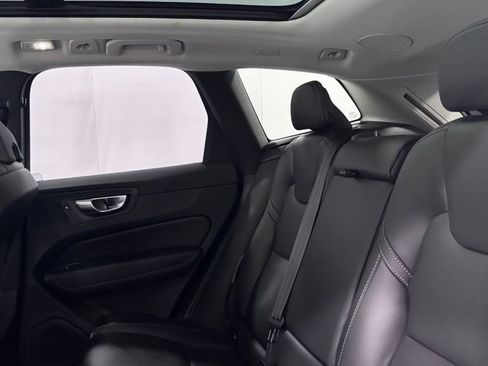 Certified 2024 Volvo XC60 T8 Ultimate AWD/4WD image 22