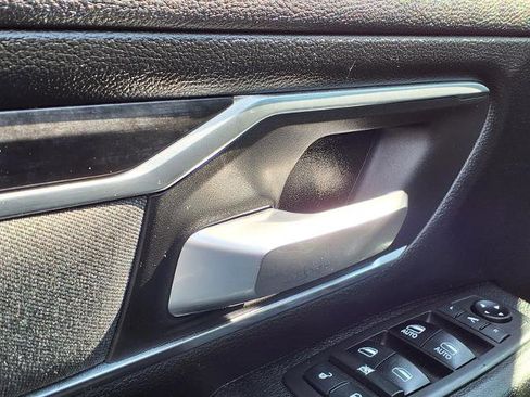 Used 2019 RAM 1500 Big Horn image 15