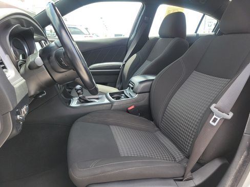 Used 2023 Dodge Charger SXT RWD image 15