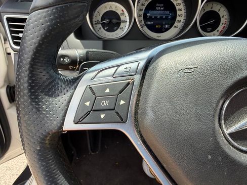 Used 2014 Mercedes-Benz E 350 Cabriolet image 24