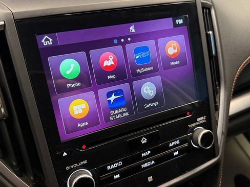 Used 2020 Subaru Crosstrek 2.0i Limited w/ Moonroof Package w/Navigation AWD/4WD image 13