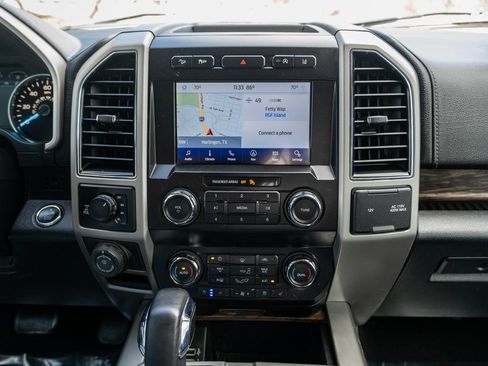 Used 2020 Ford F150 Lariat image 20