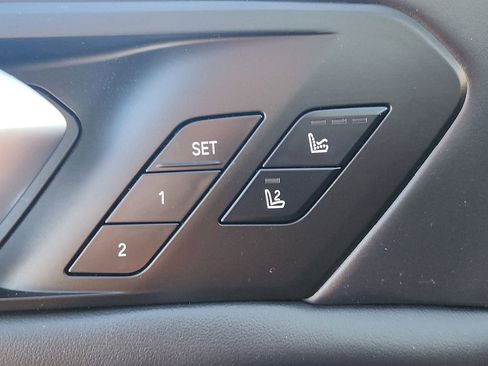 Used 2021 BMW X5 M w/ Competition Package image 25