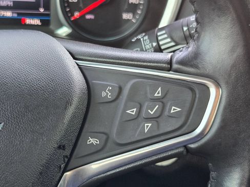 Used 2021 Chevrolet Equinox LT FWD image 28