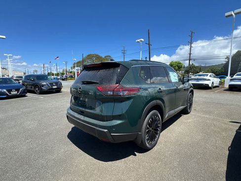 New 2026 Nissan Rogue SV FWD image 3