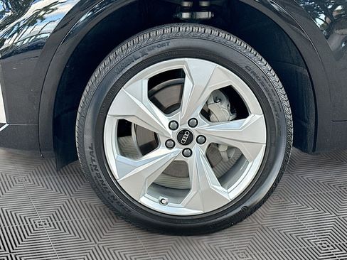 Used 2023 Audi Q5 2.0T Premium Plus image 38