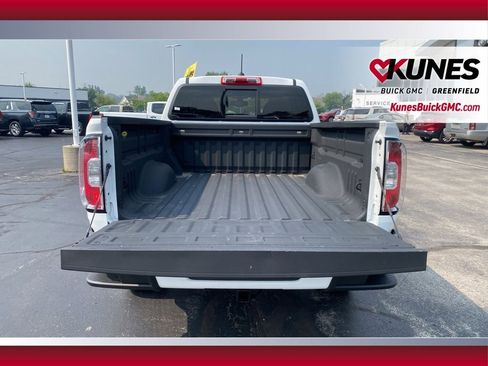 Used 2022 GMC Canyon Elevation image 8
