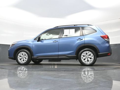 Used 2021 Subaru Forester AWD/4WD image 25