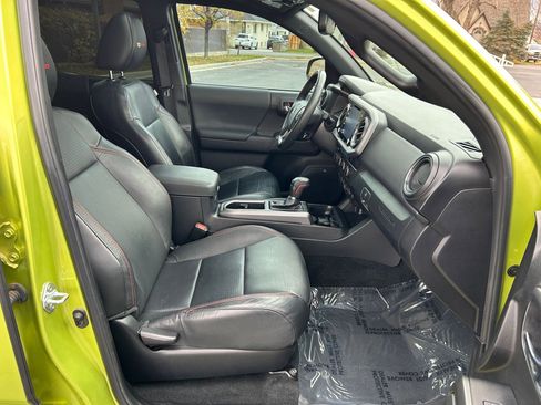 Certified 2022 Toyota Tacoma TRD Pro image 29