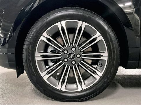 Certified 2026 Land Rover Range Rover Evoque S AWD/4WD image 8