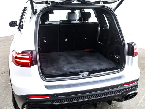 Used 2025 Mercedes-Benz GLB 35 AMG 4MATIC image 24