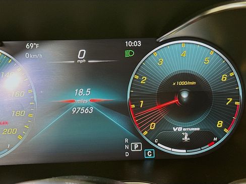 Used 2020 Mercedes-Benz C 63 AMG S image 19