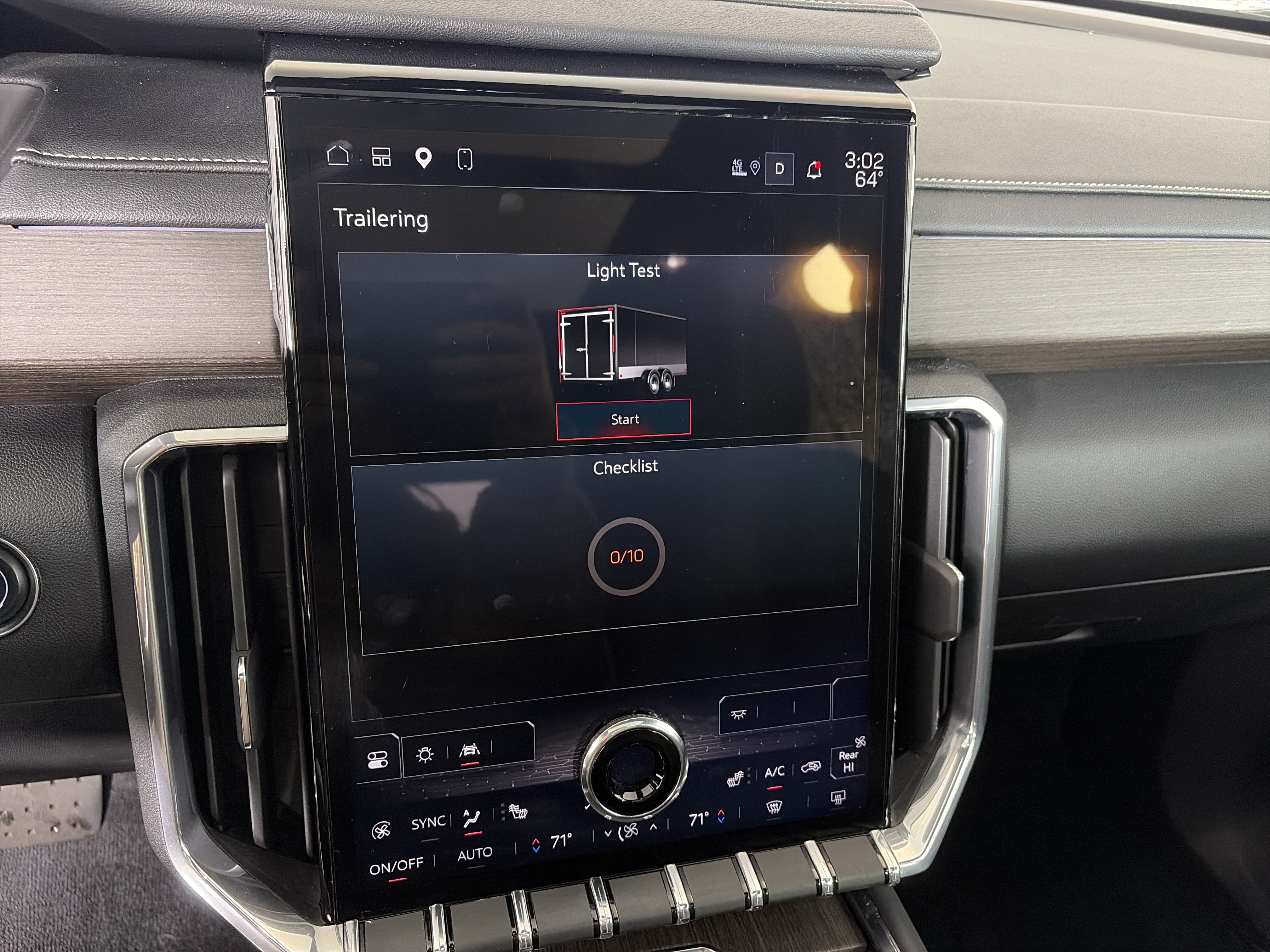 Certified 2024 GMC Acadia Denali w/ LPO, Floor Liner Package AWD/4WD image 27
