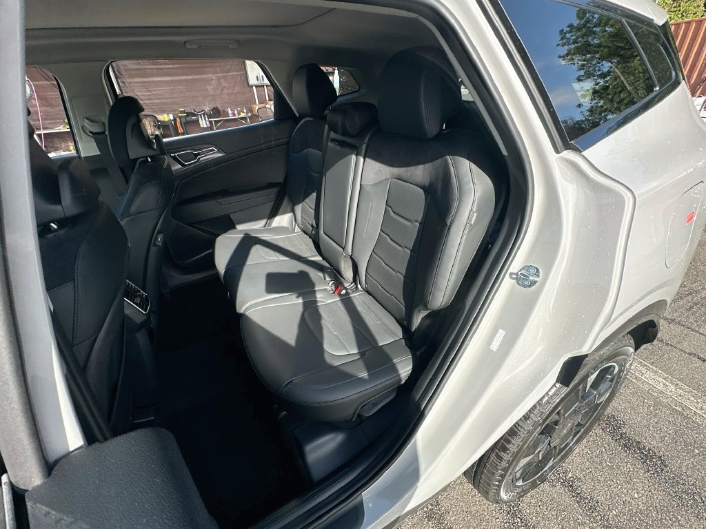 New 2027 Kia Sportage SX FWD image 26
