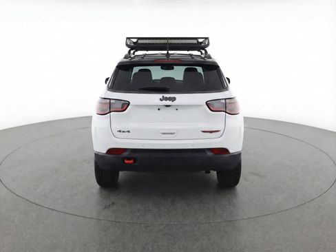 Used 2024 Jeep Compass Trailhawk w/ Trailhawk Elite Group image 7