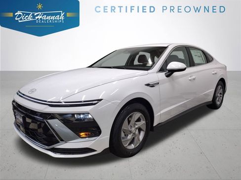 Used 2025 Hyundai Sonata SE FWD image 1