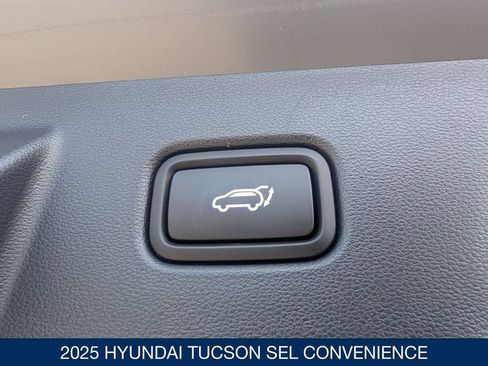 Used 2025 Hyundai Tucson SEL AWD/4WD image 27