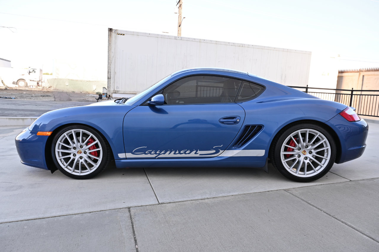 Used 2007 Porsche Cayman S RWD image 4